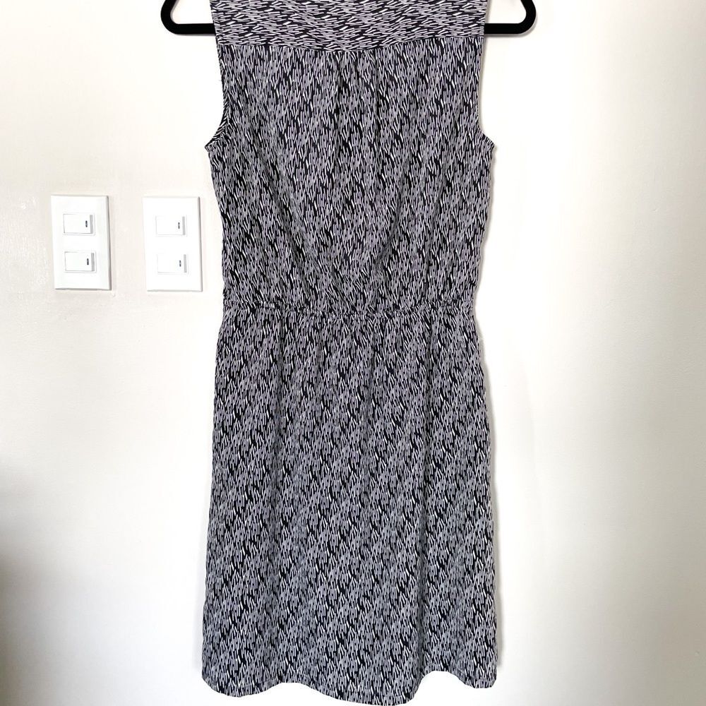 Loft Black White Pattern Cinched Waist Dress Size S - Picture 5 of 8